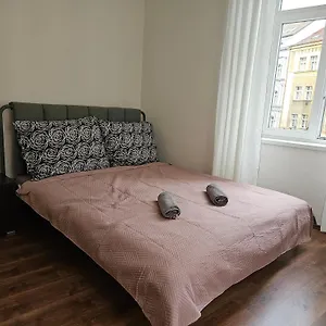  Apartmán Zizkov 2c