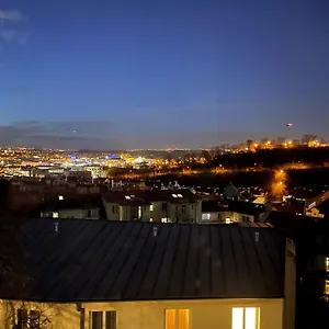  Apartmán Cimburkova