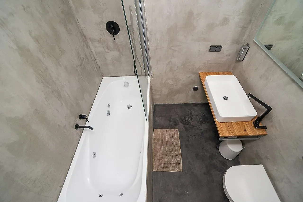 Apartment Big 4-Bedroom Flat, Terrace With Great Vitkov View Prague